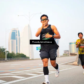 Runner Photo 6670798