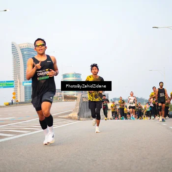 Runner Photo 6670829
