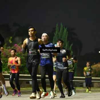 Runner Photo 6670877