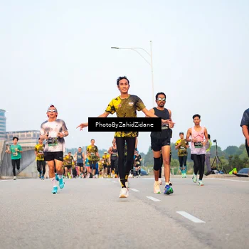 Runner Photo 6670926