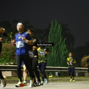 Runner Photo 6671040