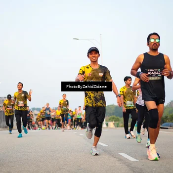 Runner Photo 6671087