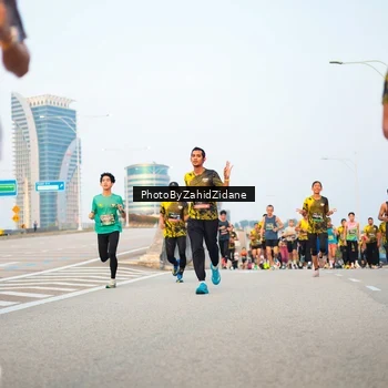 Runner Photo 6671156