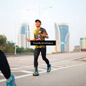 Runner Photo 6671400