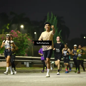 Runner Photo 6671587