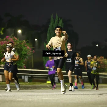 Runner Photo 6671607