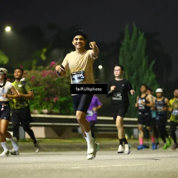 Runner Photo 6671709