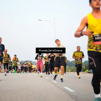 Runner Photo 6671739