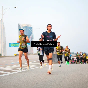 Runner Photo 6671757
