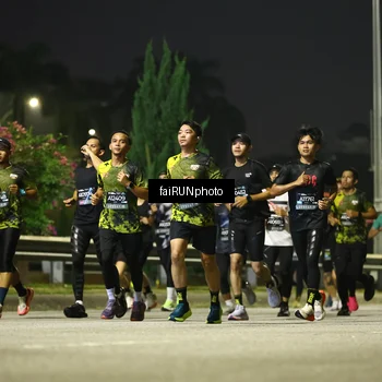 Runner Photo 6672218