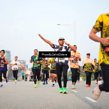Runner Photo 6672246
