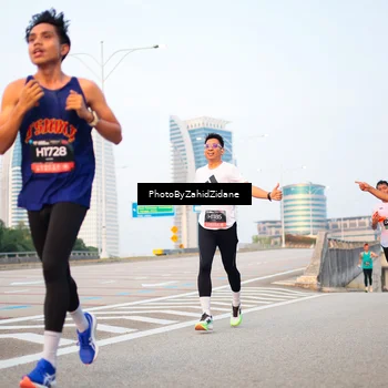 Runner Photo 6672391