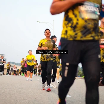 Runner Photo 6672576