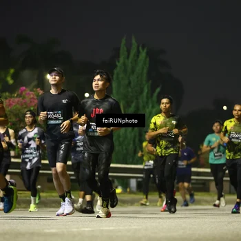 Runner Photo 6672632