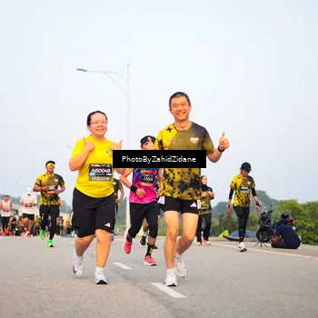 Runner Photo 6672738