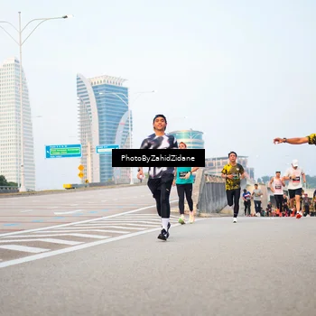 Runner Photo 6672870