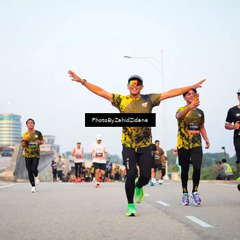 Runner Photo 6672914
