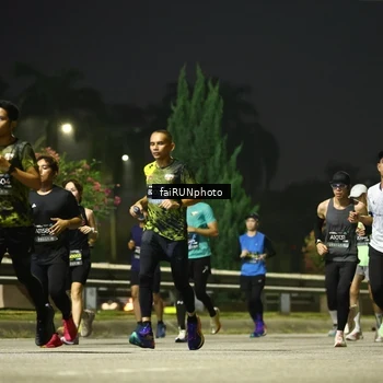 Runner Photo 6672996
