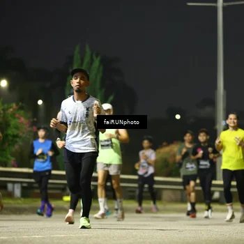 Runner Photo 6673184