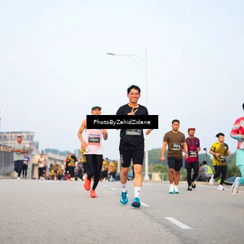 Runner Photo 6673233