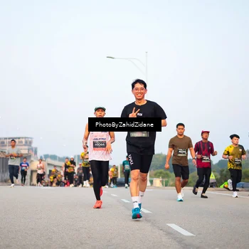 Runner Photo 6673296