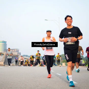 Runner Photo 6673360