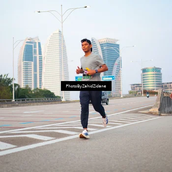Runner Photo 6673411
