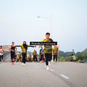 Runner Photo 6673424