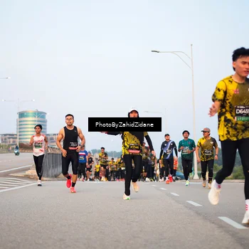 Runner Photo 6673495