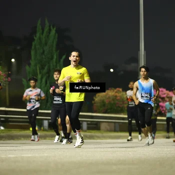 Runner Photo 6673497