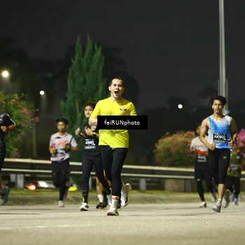 Runner Photo 6673541