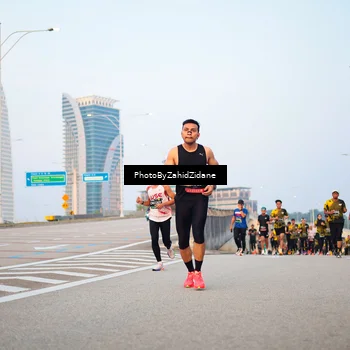 Runner Photo 6673563