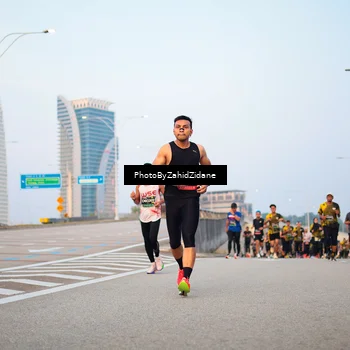 Runner Photo 6673632