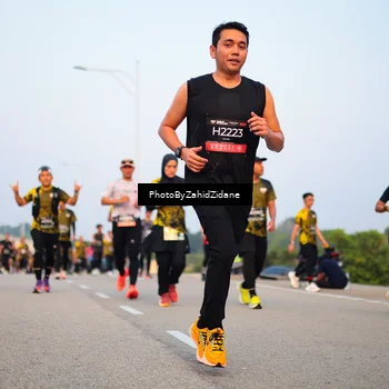 Runner Photo 6673788
