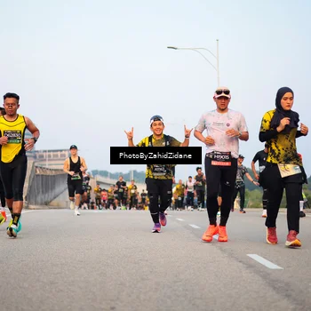 Runner Photo 6673814