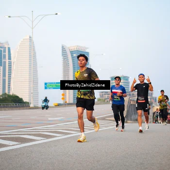 Runner Photo 6673843