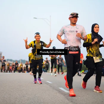 Runner Photo 6673849