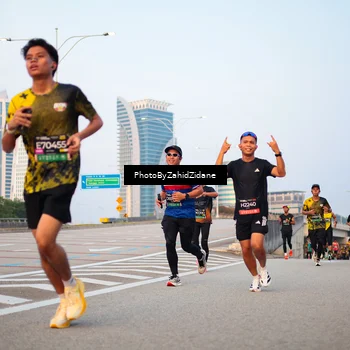 Runner Photo 6673862