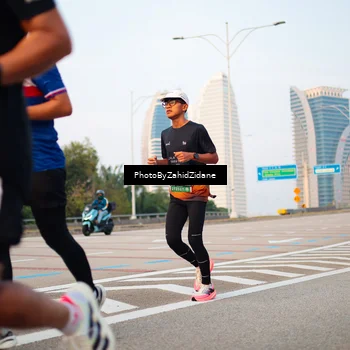 Runner Photo 6673899