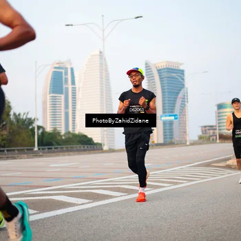 Runner Photo 6673978