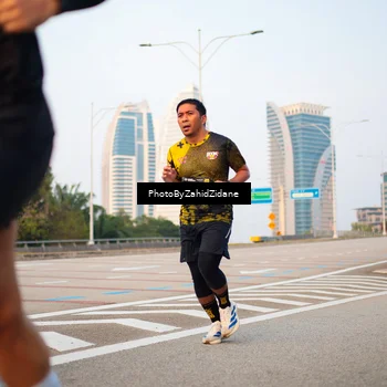 Runner Photo 6674039