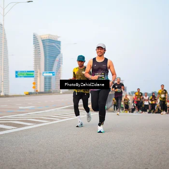 Runner Photo 6674074