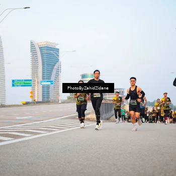 Runner Photo 6674084