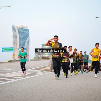 Runner Photo 6674163
