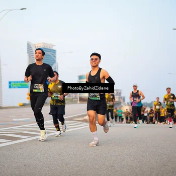 Runner Photo 6674188