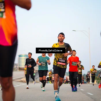 Runner Photo 6674240
