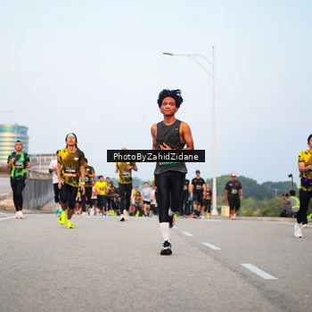 Runner Photo 6674301