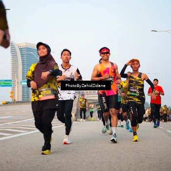 Runner Photo 6674337