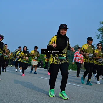 Runner Photo 6674343