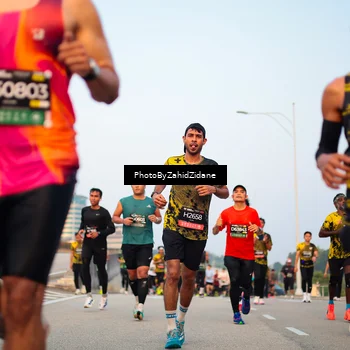 Runner Photo 6674350